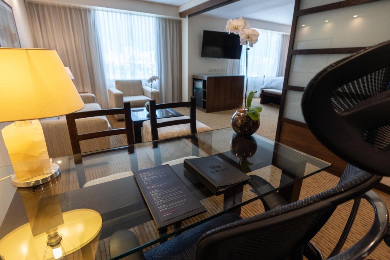 Eurobuilding Hotel&Suites Caracas Exteriér fotografie A suite at the hotel