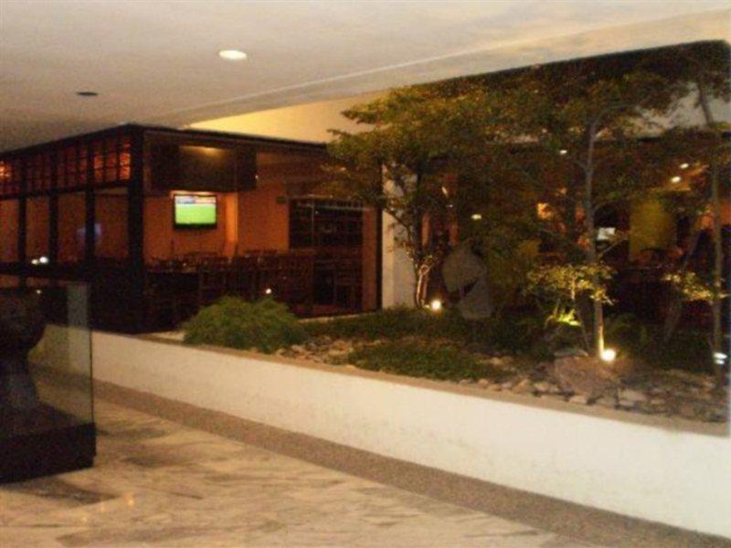 Eurobuilding Hotel&Suites Caracas Exteriér fotografie The interior of the hotel